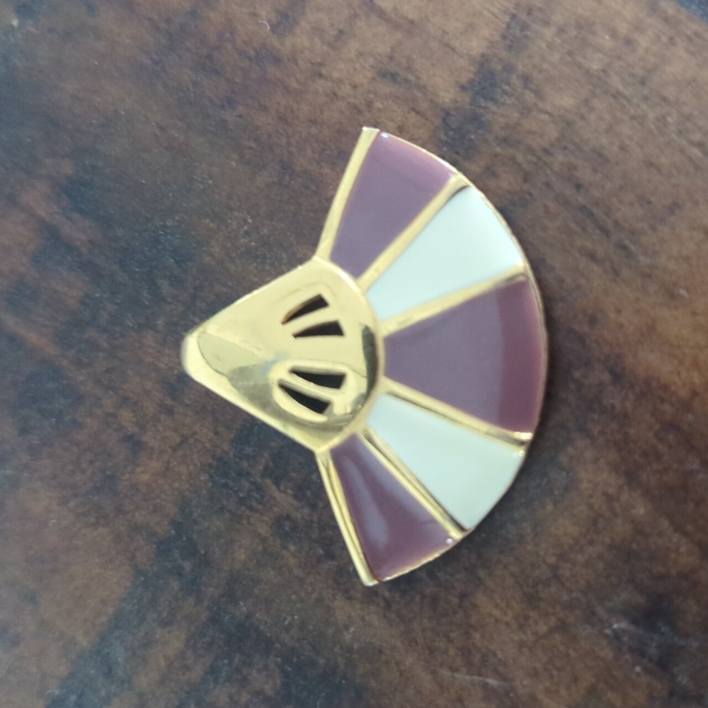 Vintage 1960 givenchy pendant